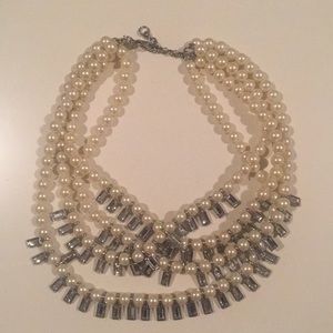 Banana Republic Tangled Pearl and Gem Necklace EUC